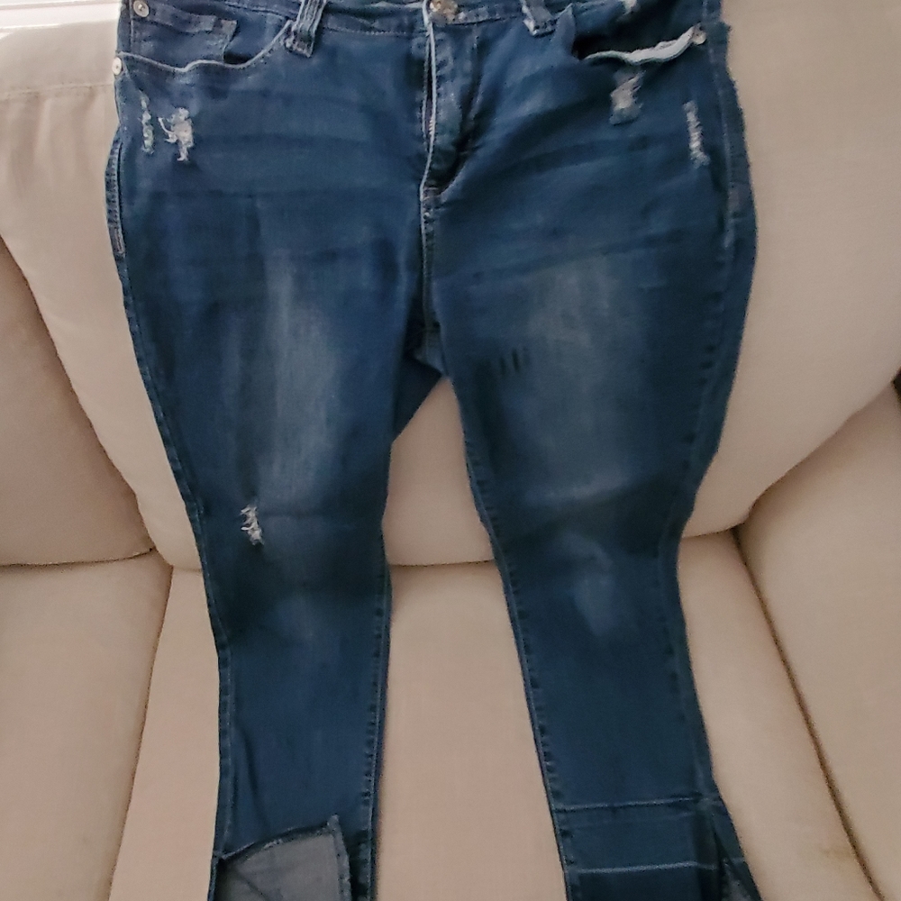 Seven7 skinny jeans